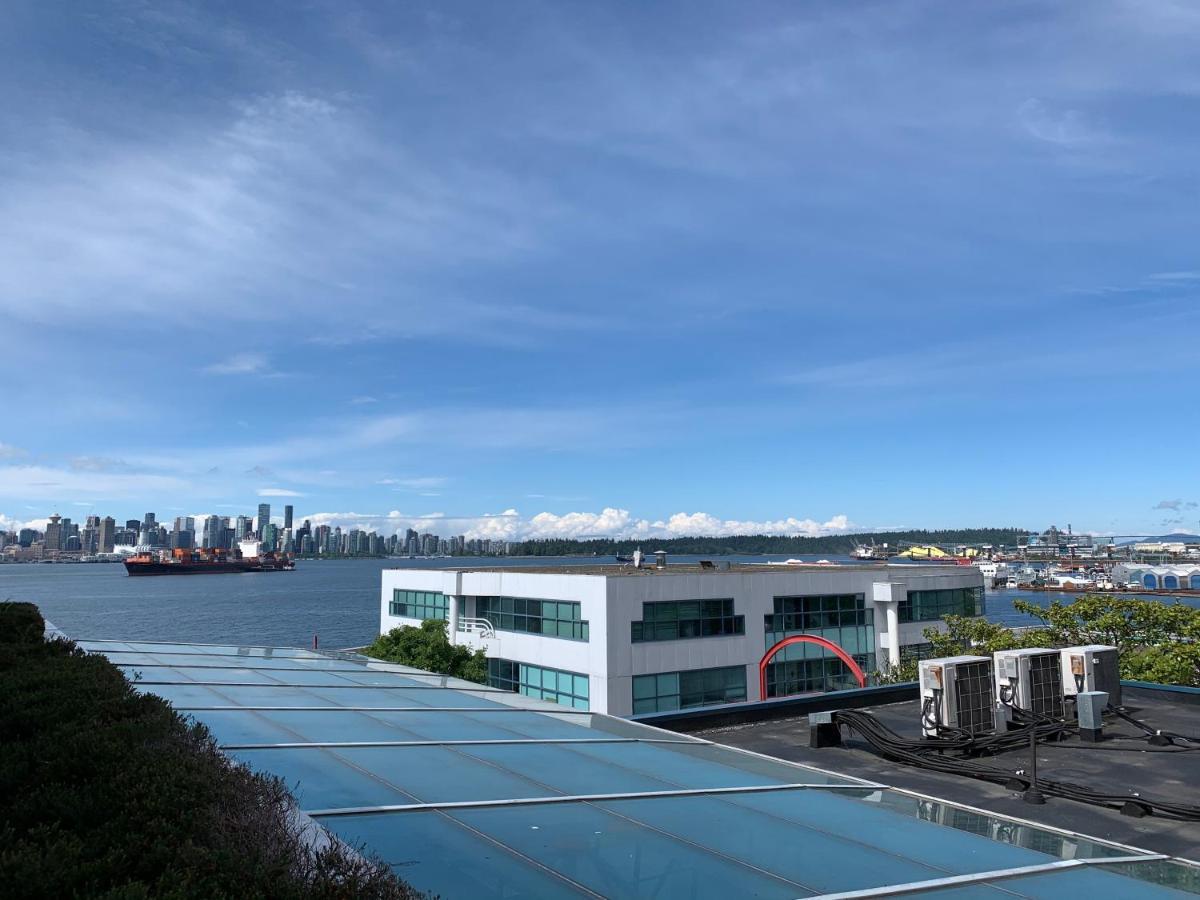 The Lonsdale Quay Hotel Βόρειο Βανκούβερ Εξωτερικό φωτογραφία
